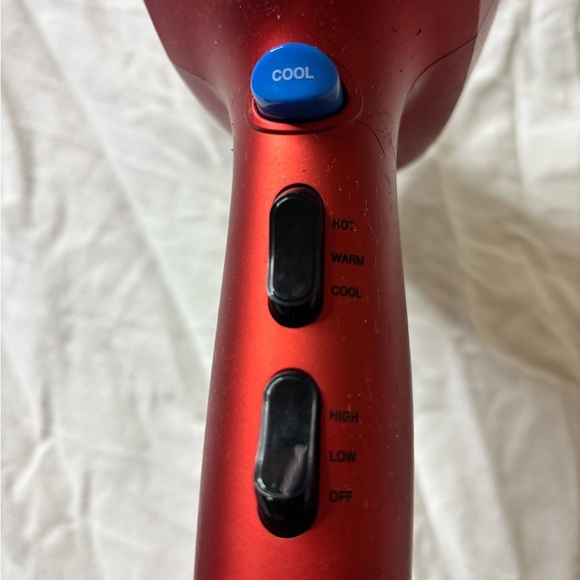 Conair 1875 Red Hair Dryer - Picture 4 of 8